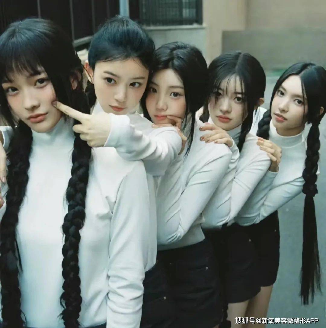 韩国男人往肩部埋双开门硅胶，20w人民币打成偏瘫？