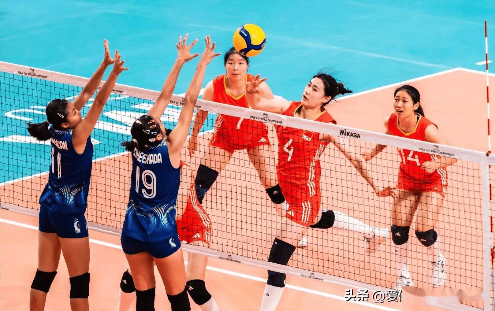 张籽萱神似冯坤、黄悦鑫如朱婷!U17女排击败泰国取得世锦赛首胜
