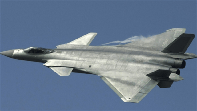 歼20产量飙升,美专家炒作“窃取F35技术”,理由过于离谱