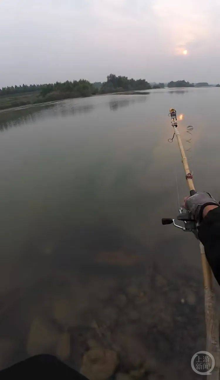 “当时就无心钓鱼了!”河南钓友在洛阳附近“钓”到古碑?文保部门回应