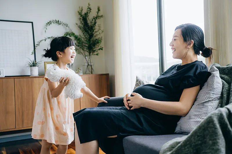 发多少钱,你愿意生娃?