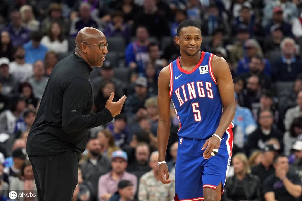 上周最佳球员:瓦格纳首获殊荣 福克斯背靠背轰109分