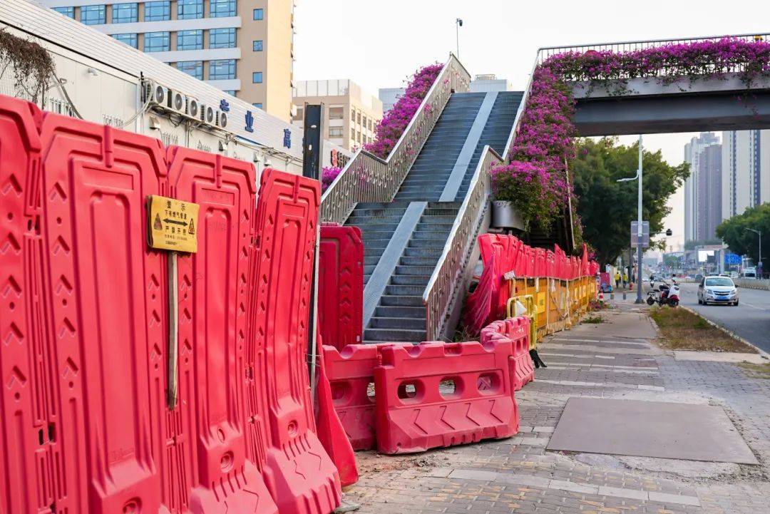 3年没修好!深圳重要道路引吐槽,官方回应