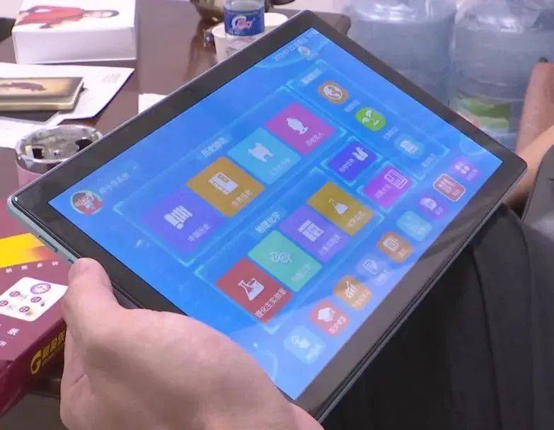 别买!深圳有小区附近已出现,多人被骗!