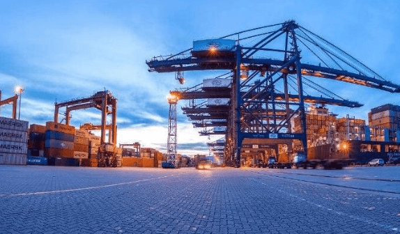 比美国还硬气?中方外交官被驱逐,沉默3天后,我外交部回应亮了!