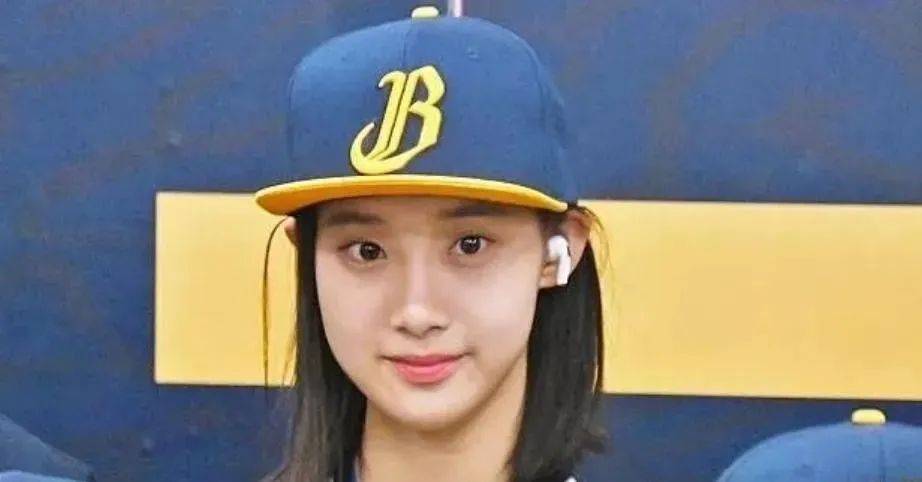 大陆学生称“中国台北”,遭台大学生粗暴抗议,绿营想撤销大陆访团,马英九回应亮了