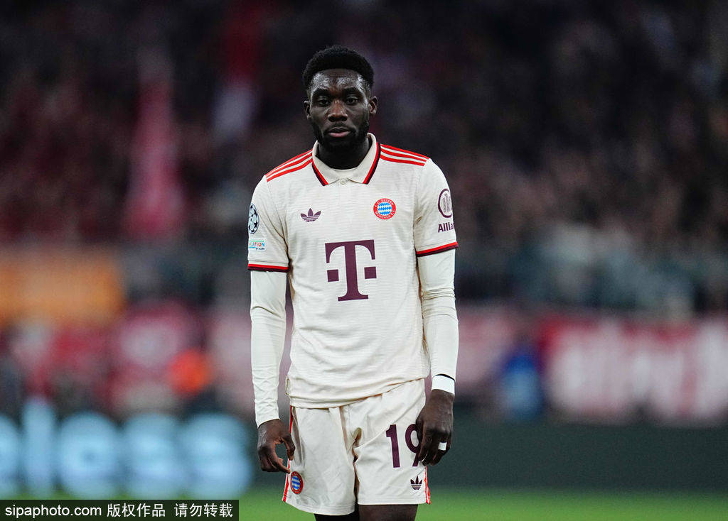 到手飞翼飞了?德媒曝阿芳与拜仁谈判顺利 皇马曼联无望