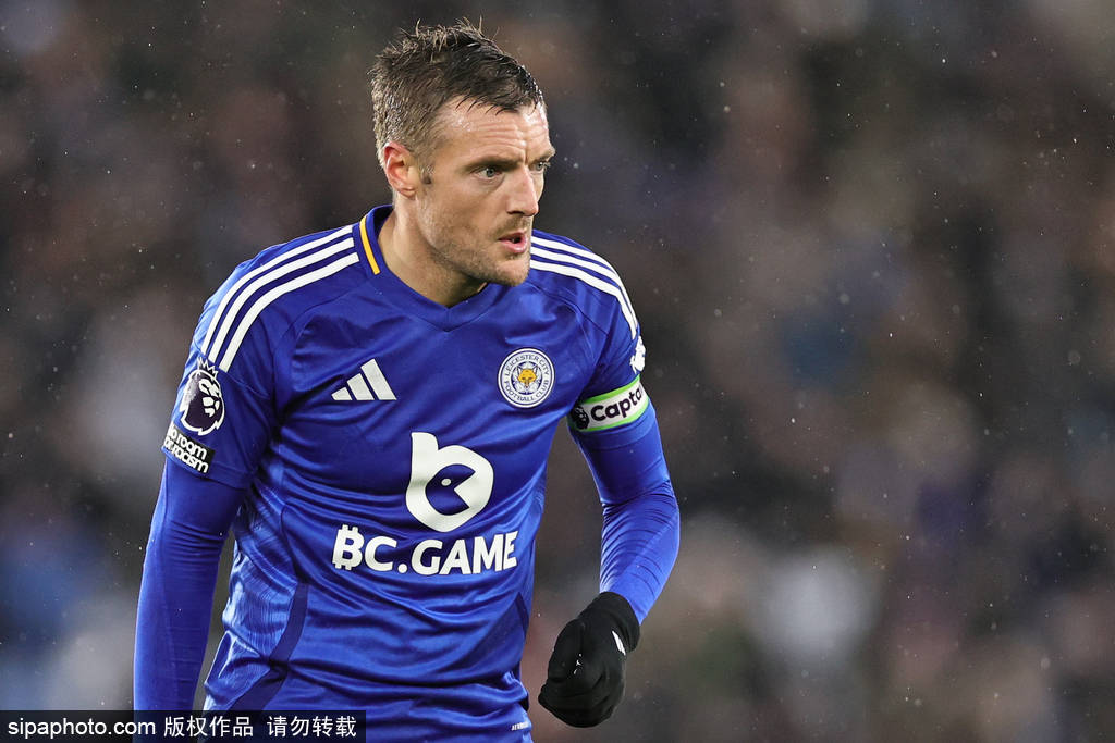 比赛日:曼联连败阿莫林“滕化” 西汉姆球员恐怖车祸