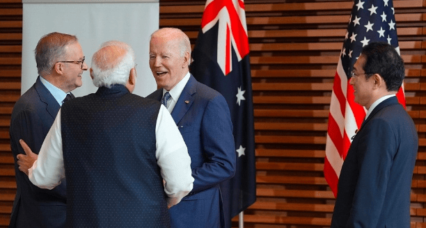 普京万万没料到！地点青岛，中美两军突传爆炸性消息，对外释放信号强烈