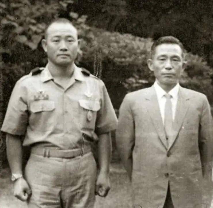 韩国政变“惊天大瓜”!尹锡悦挑衅金正恩,想假扮朝军潜入首尔?