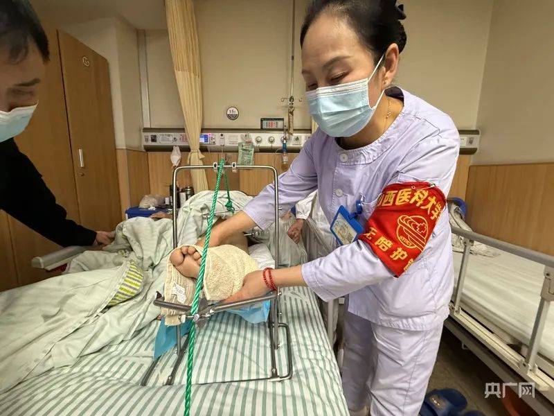 央广网|山西太原:住院“无陪护”患者有“医”靠