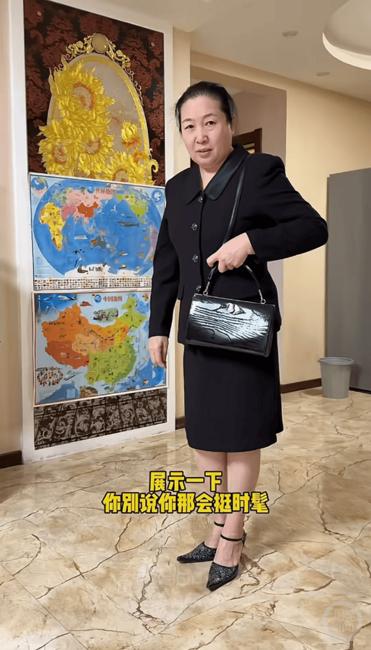 国产女包28年后仍像新的，网民发视频近10万人点赞，品牌方：销量涨了四五倍，正计划复刻