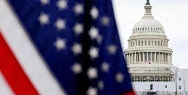 出大事了,新年首个黑天鹅?美国五角大楼对华一举引爆舆论,中企股价大跌