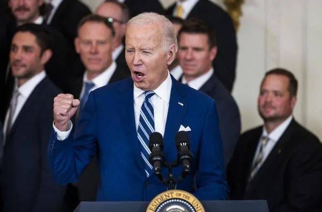 出大事了,新年首个黑天鹅?美国五角大楼对华一举引爆舆论,中企股价大跌