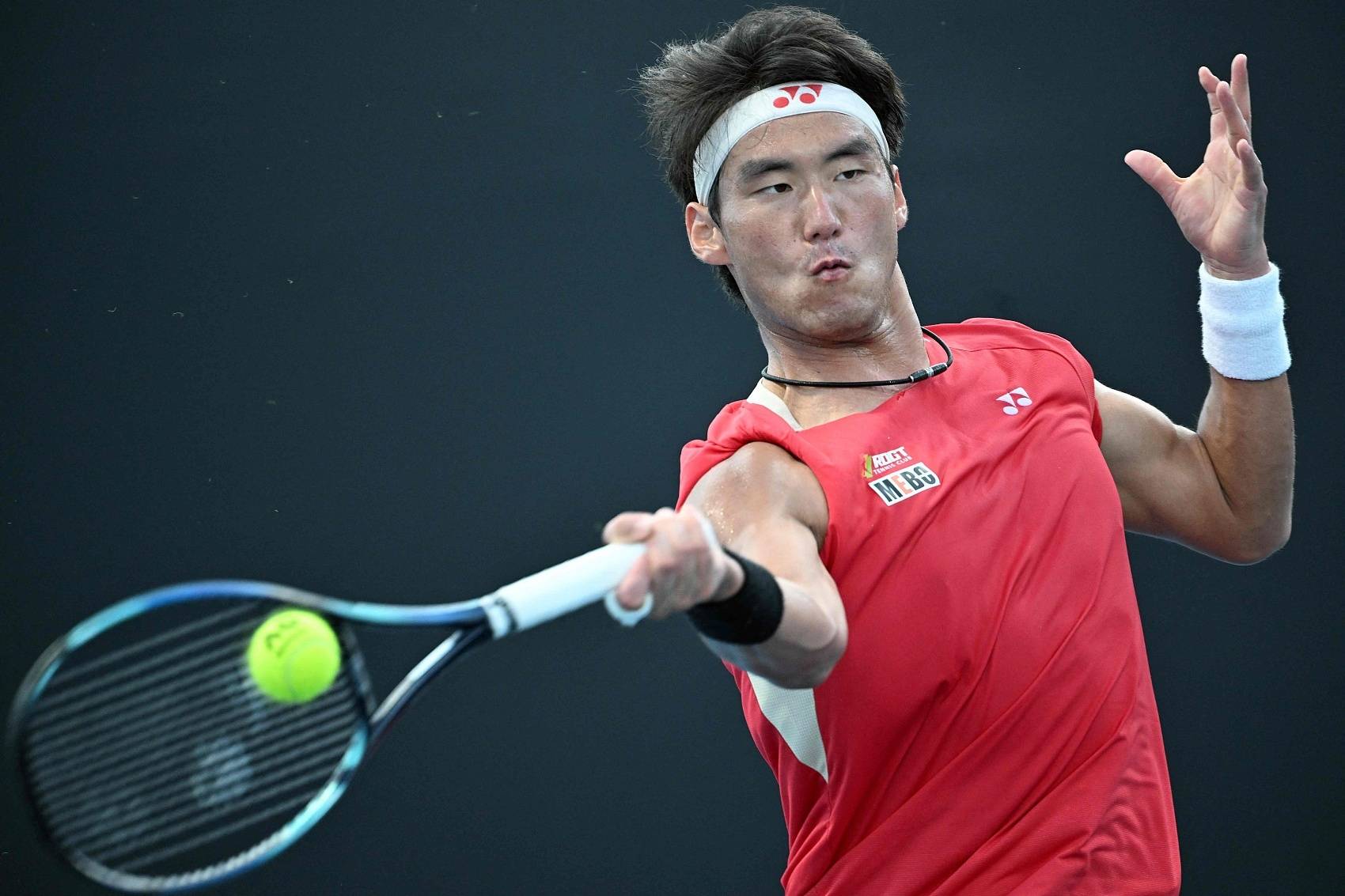 王欣瑜布云朝克特首轮出局,袁悦商竣程周一再战