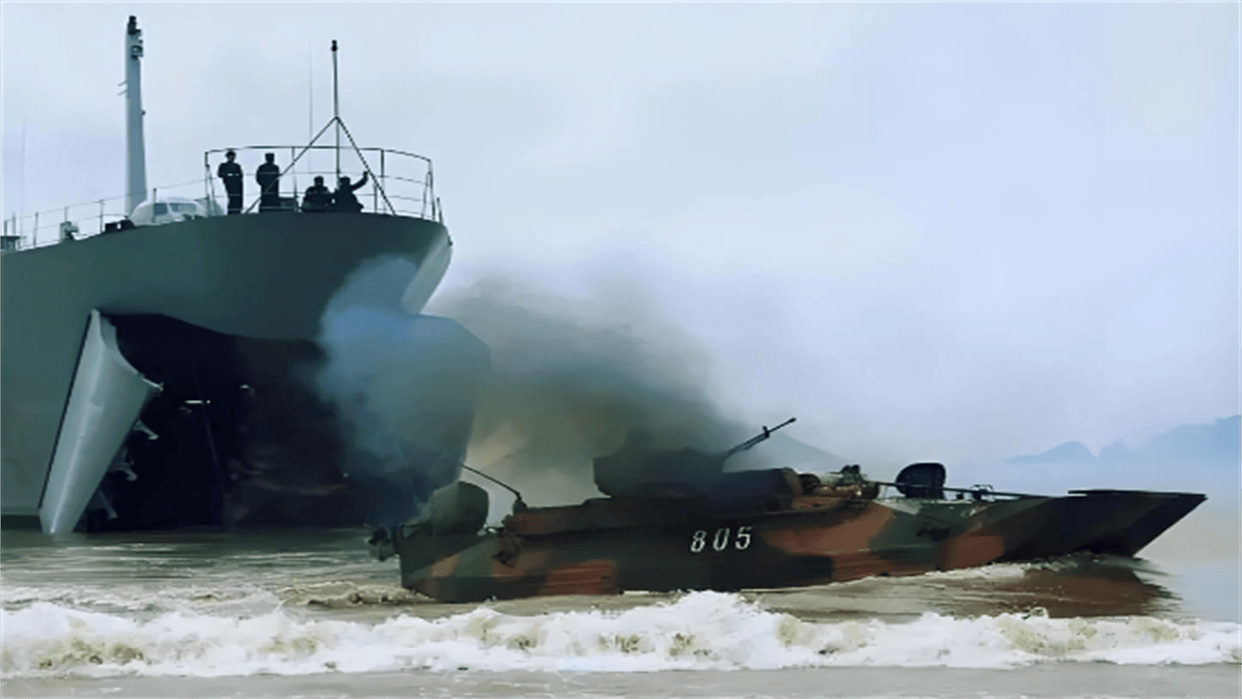 “双航母”消息一个接一个!台媒笑不出来,一旦夺岛毫无反手之力