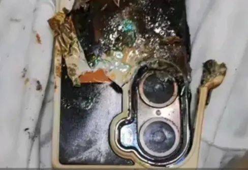 建议睡觉时把手机放1.5米以外?不是因为辐射,而是→