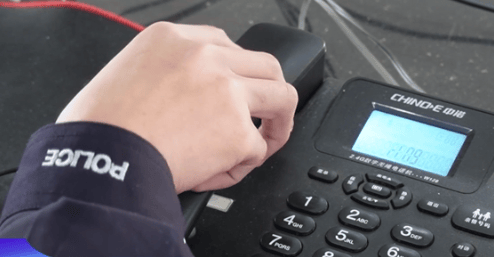 “我想爸爸了!”湖南嘉禾14岁女孩吃完早饭离家后失联,被找到时现场一幕令人心酸