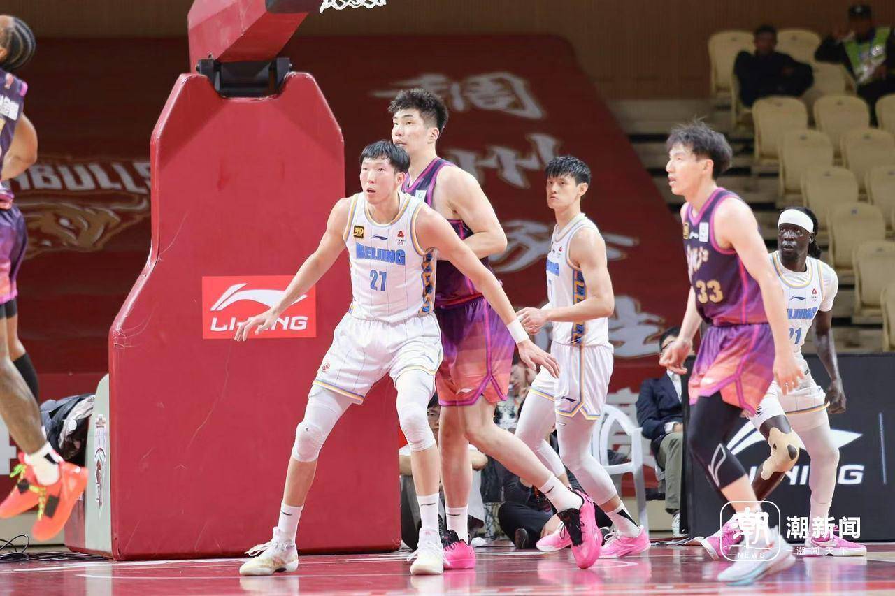 坚持了大半场,最后时刻防线崩溃,浙江稠州金租男篮主场不敌北京男篮