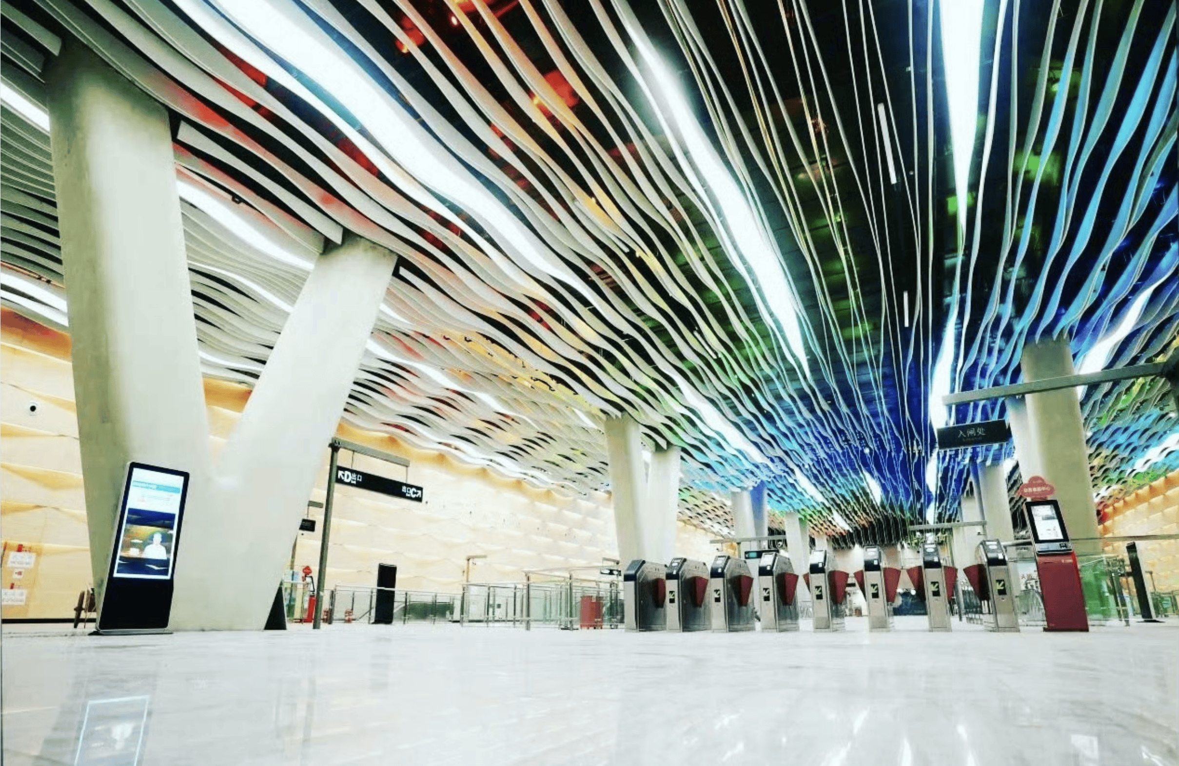 被外交部发言人“种草”！广州的地铁站到底有多美