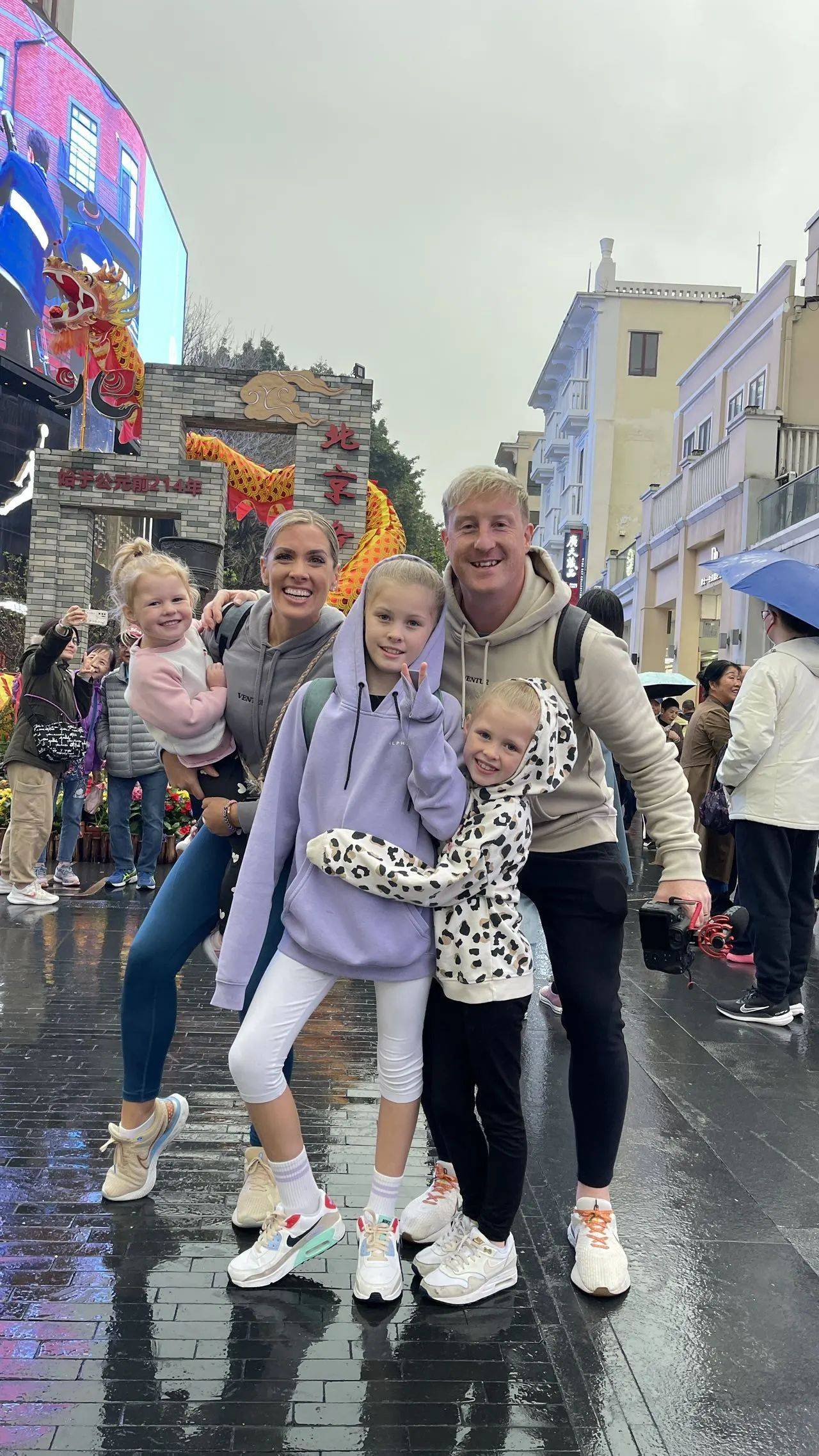 被外交部发言人“种草”！广州的地铁站到底有多美