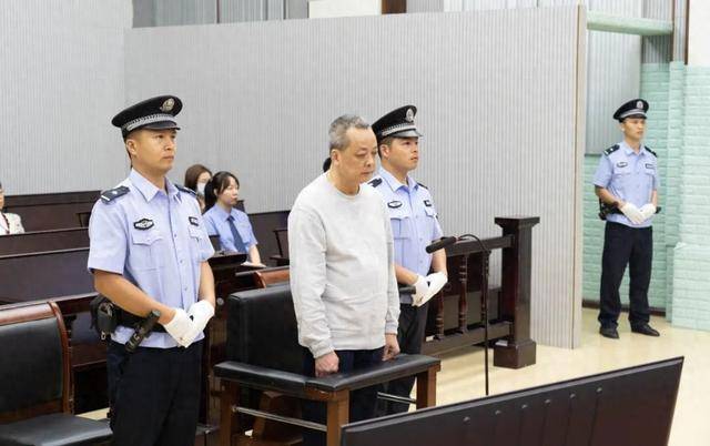 受贿超1亿！广西玉林市委原书记莫桦被判无期