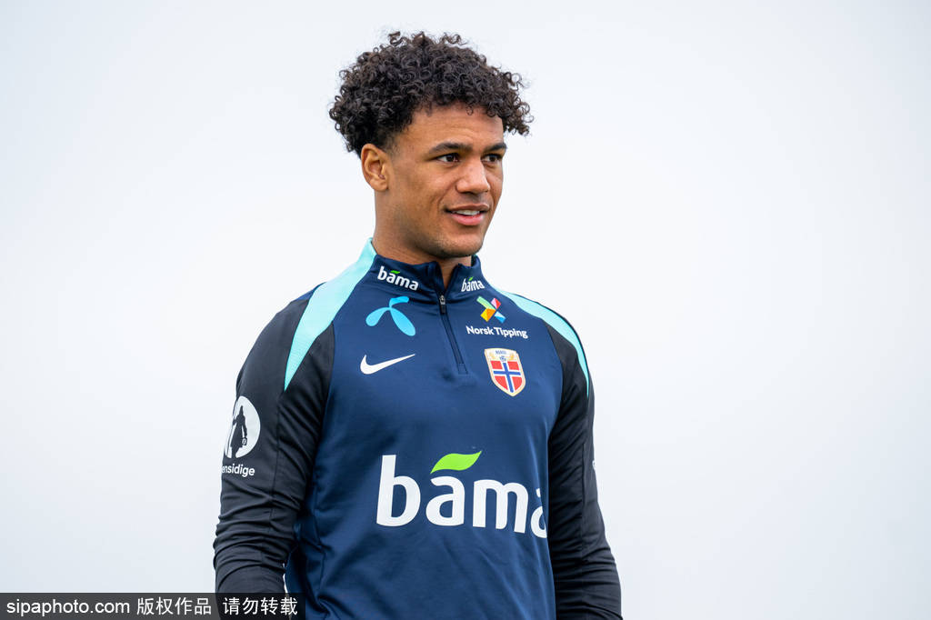 曼晚:瓜迪奥拉可以一分钱不花 就为曼城一线队增员4人