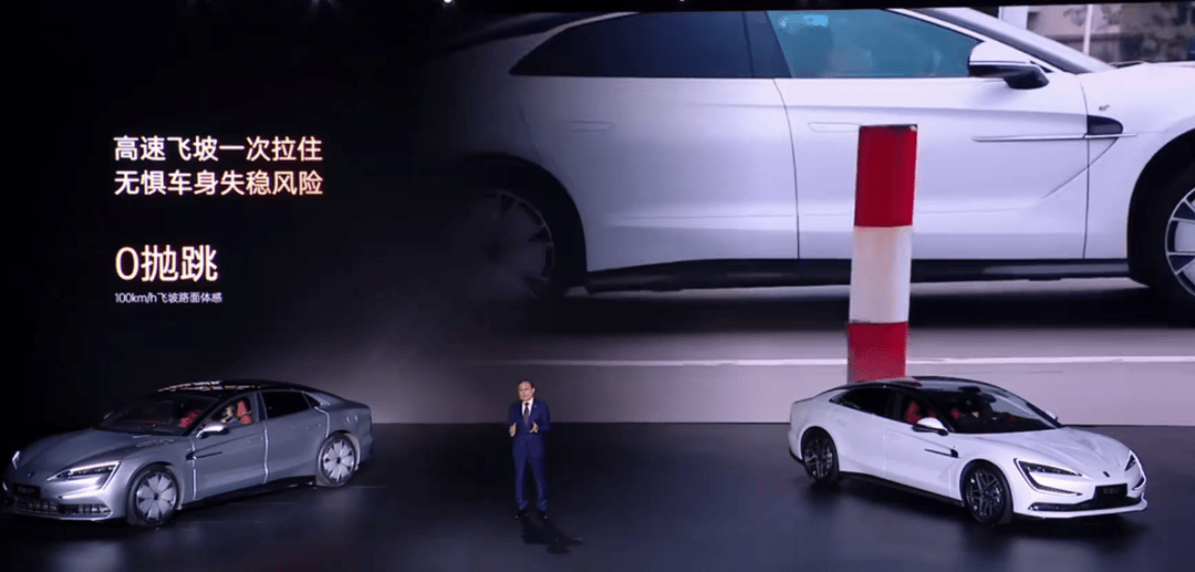 比亚迪卖62.8万元的新车，居然被网友夸性价比很高...