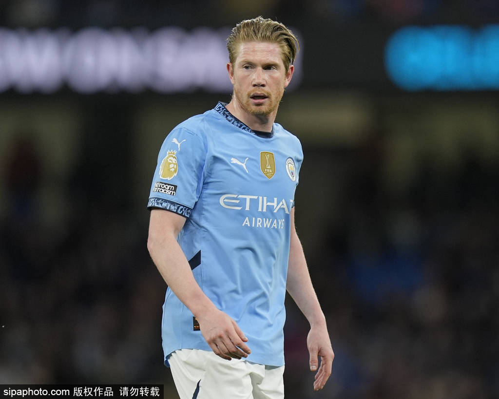 英超-B席破门努内斯读秒绝杀 曼城2-1维拉3连胜升第3