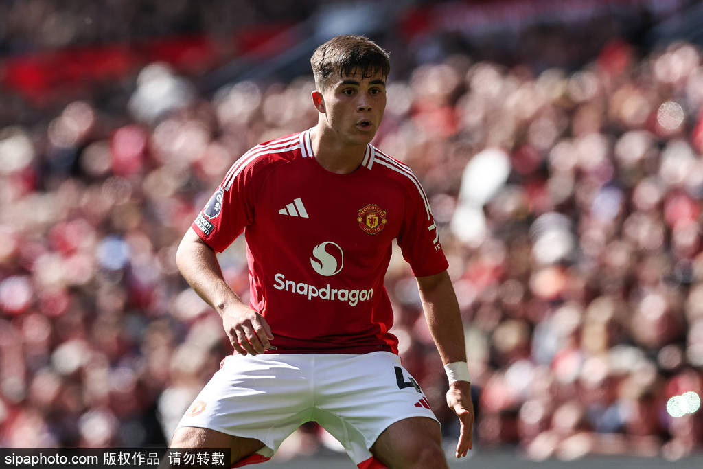 观战台：巴萨火拼国米+枪手死磕巴黎 曼联欧联放手一搏