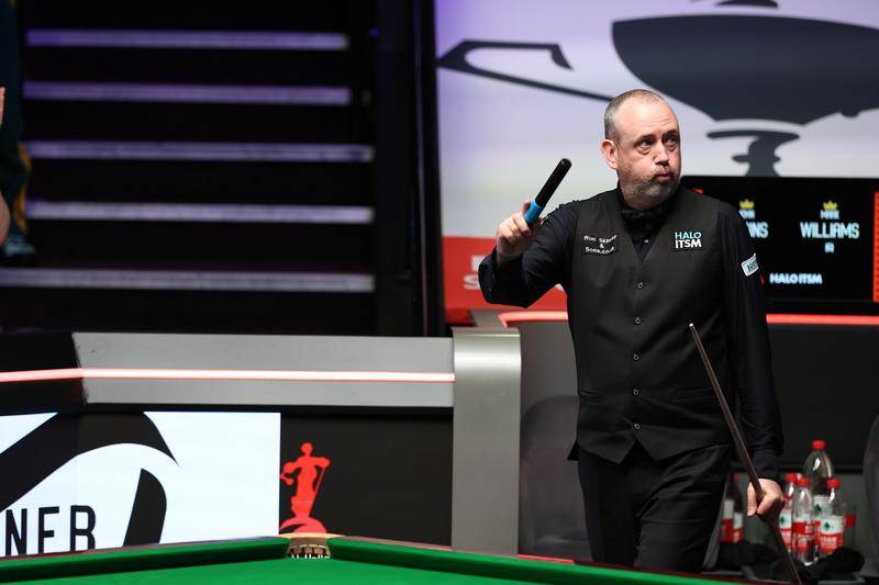 斯诺克世锦赛决赛第二阶段结束：赵心童11-6领先威廉姆斯