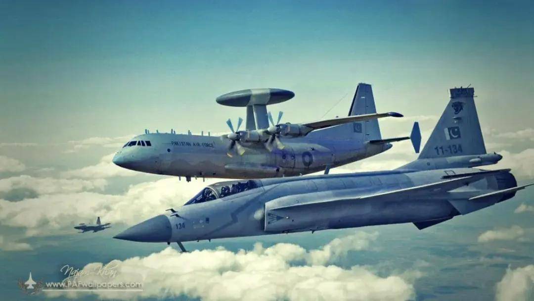 歼-10C赢在哪里？巴防长证实：印巴空战歼-10CP成功逼退“阵风”