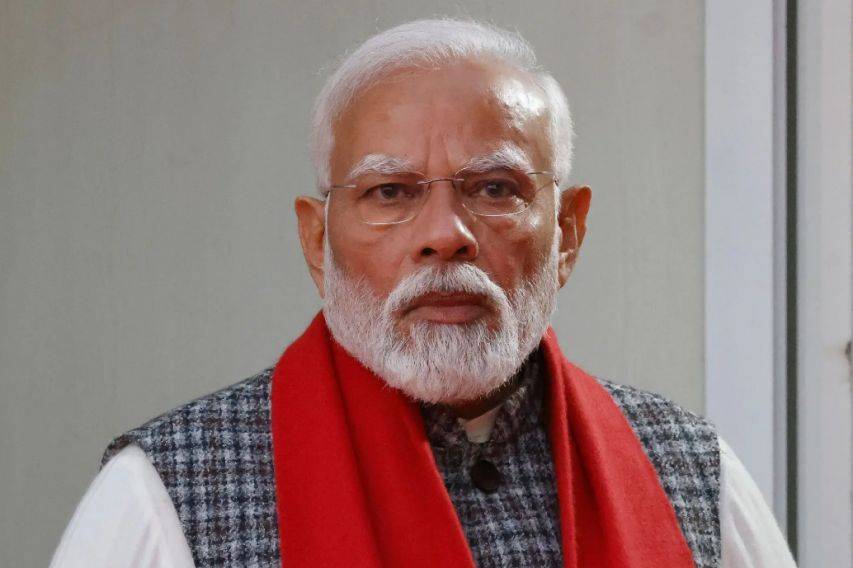 刚被巴方击落6架战机,中方也重拳出击,莫迪一天内遭受双重打击