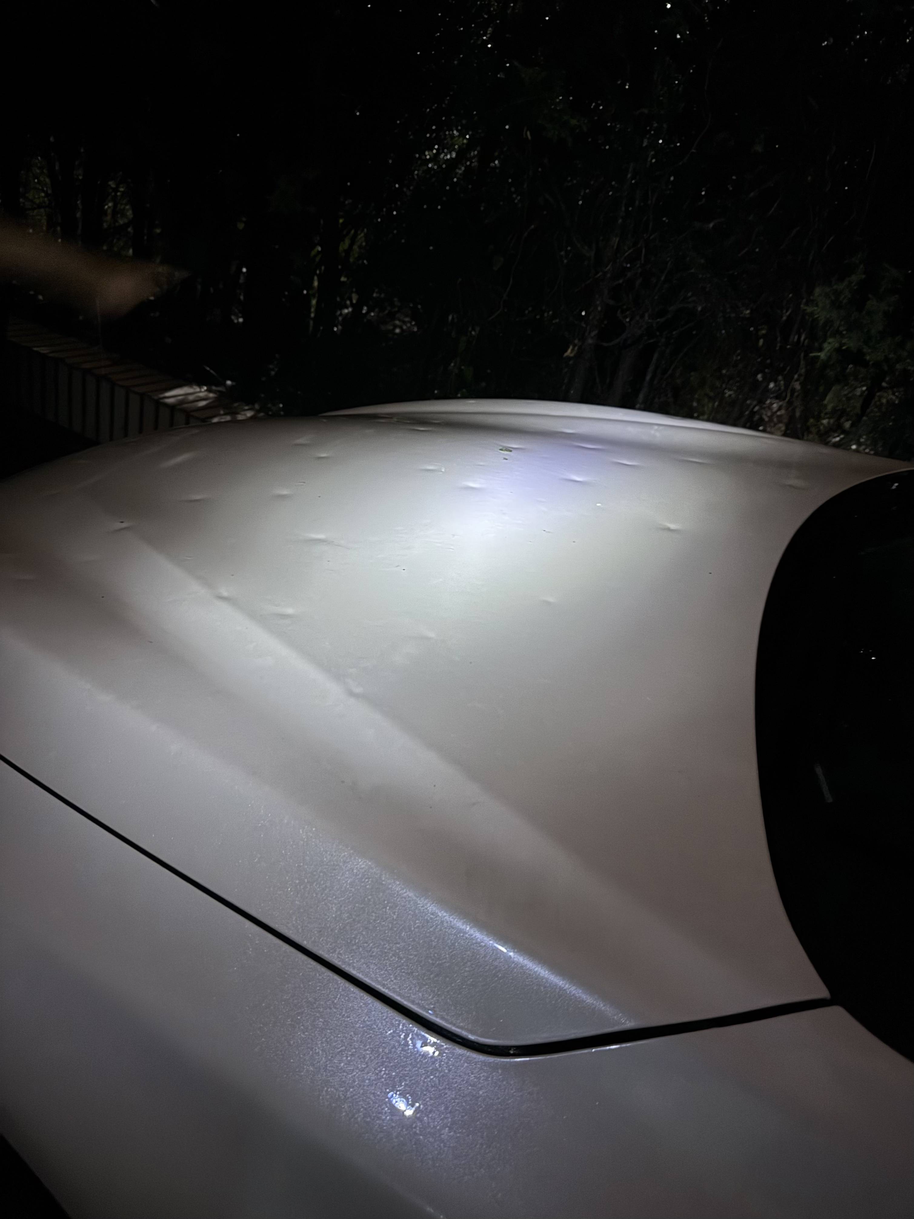 北京冰雹后车险理赔咨询火爆，车险公司：车被砸后别磨叽，先报备