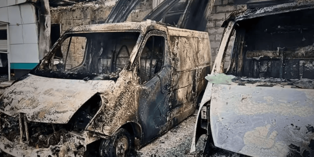 乌克兰这下完了?俄罗斯凌晨发动袭击,梅德韦杰夫下最后通牒