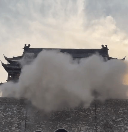 “凤阳鼓楼坍塌”!风雨中挺过600余年,去年刚刚花费数百万元维修,竣工验收仅仅一年多……