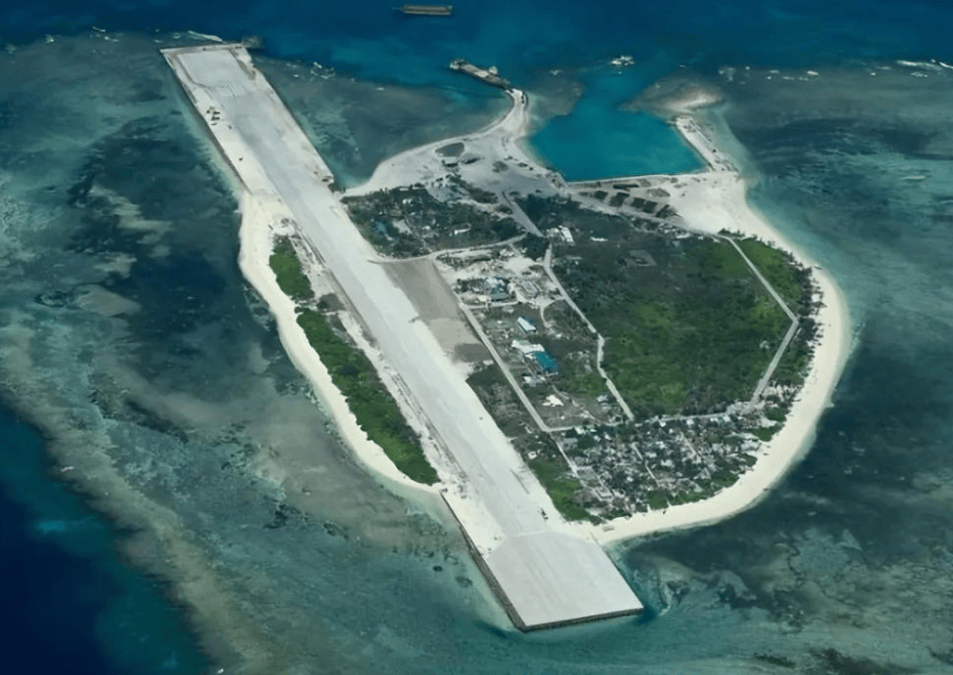 中方突然在中业岛动手,菲律宾紧急呼叫,收到求援的美军先一步跑路