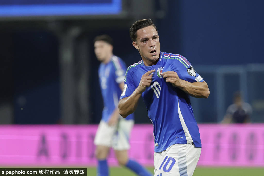 斯帕莱蒂告别战！世预赛-坎比亚索建功 意大利2-0取首胜