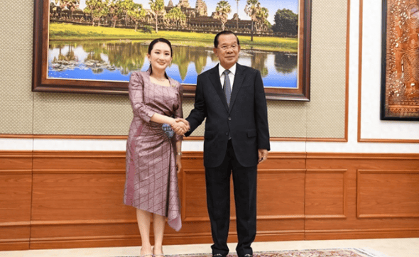 当不成总理了?泰国军方亮明态度,遭洪森“背刺”,佩通坦面临下台