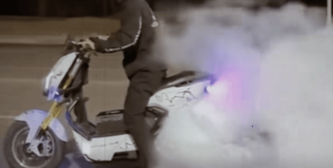 老头乐,县城小伙的「精神迈巴赫」?