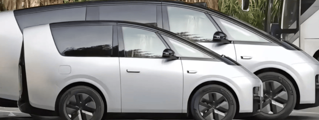 老头乐,县城小伙的「精神迈巴赫」?