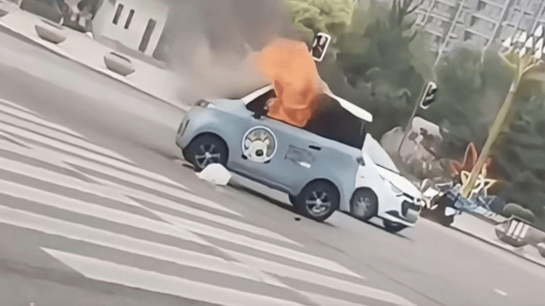 老头乐,县城小伙的「精神迈巴赫」?