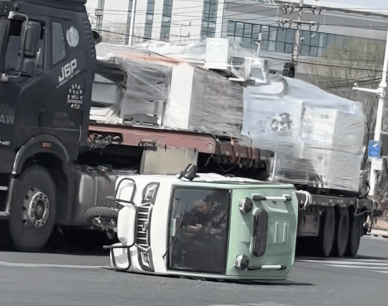 老头乐,县城小伙的「精神迈巴赫」?