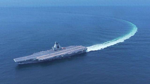 美国卫星拍下，解放军新利器：中美博弈，新的变数出现了？