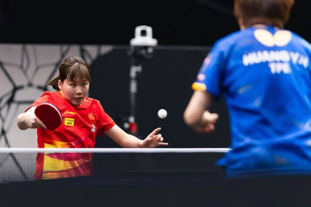 王楚钦胜高承睿，孙颖莎将战陈熠，“栋曼”首战告捷 | WTT美国大满贯赛