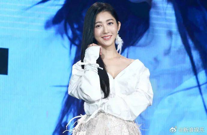 突然爆炸！知名女演员自曝：痛到大哭眩晕