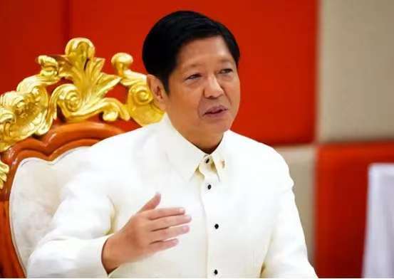 中越情况不对，马科斯急飞美国，美防长送他一句话，事情不简单