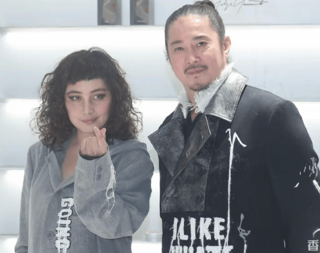 知名女演员家中突发变故，已暂停所有工作