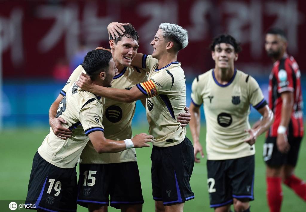 热身赛-亚马尔双响莱万破门 巴萨7-3首尔取亚洲行两连胜