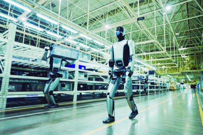 人形机器人“订单潮”涌动 表演、导览仍是“主战场”